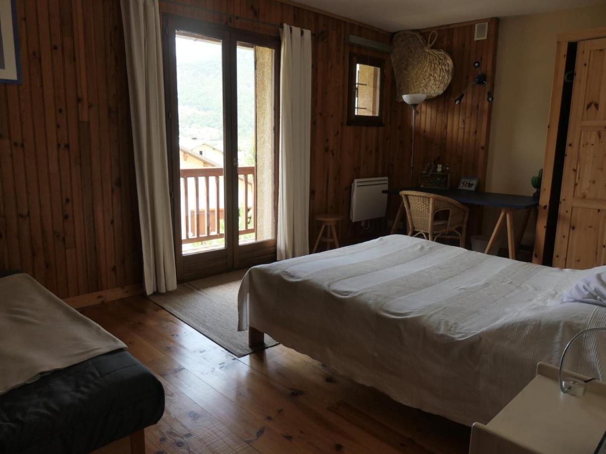 Le Ginkgo - Mont Dauphin Apartment Eygliers Ngoại thất bức ảnh